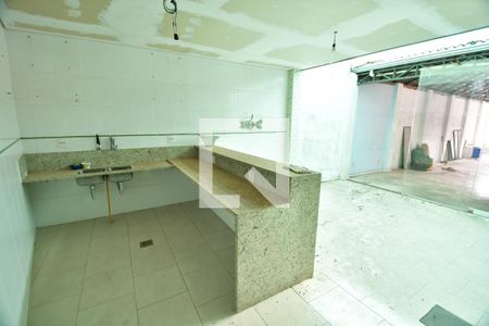 Casa para alugar com 500m², 6 quartos e 8 vagasEdícula - Cozinha