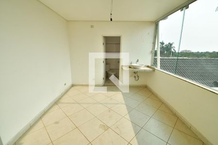 Casa para alugar com 500m², 6 quartos e 8 vagasEdícula - Banheiro 1 Suíte