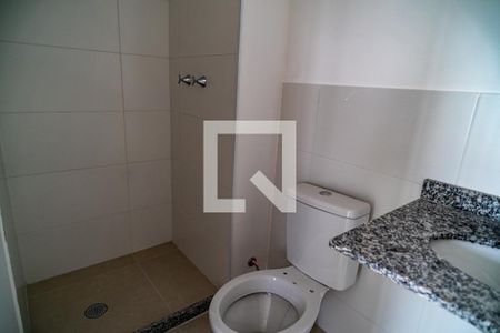 Apartamento para alugar com 39m², 2 quartos e 1 vaga Apartamento para alugar com 39m², 2 quartos e 1 vagaBanheiro