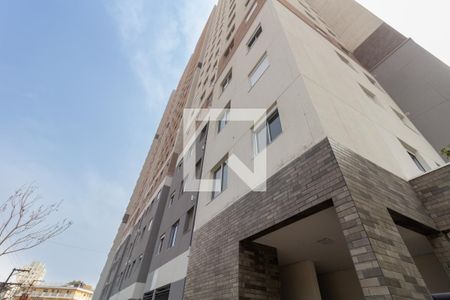 Apartamento para alugar com 39m², 2 quartos e 1 vaga Apartamento para alugar com 39m², 2 quartos e 1 vagaFachada