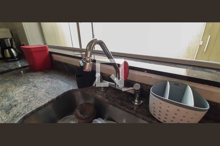 Casa à venda com 280m², 3 quartos e 2 vagas Casa à venda com 280m², 3 quartos e 2 vagasCozinha