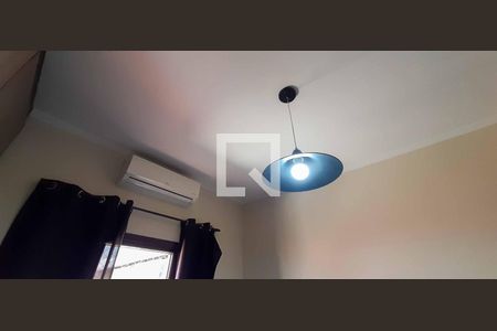 Casa à venda com 280m², 3 quartos e 2 vagas Casa à venda com 280m², 3 quartos e 2 vagasQuarto 2