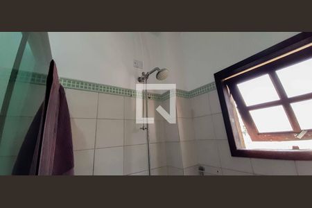 Casa à venda com 280m², 3 quartos e 2 vagas Casa à venda com 280m², 3 quartos e 2 vagasBanheiro