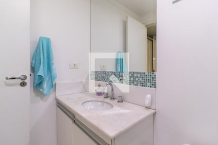 Apartamento à venda com 76m², 2 quartos e 1 vagaBanheiro da Suíte