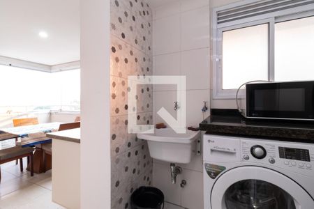 Apartamento à venda com 76m², 2 quartos e 1 vagaÁrea de Serviço