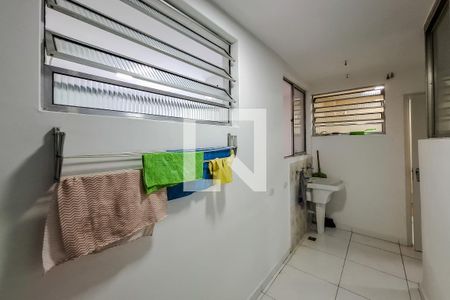 Apartamento para alugar com 119m², 3 quartos e sem vaga Apartamento para alugar com 119m², 3 quartos e sem vagaÁrea de Serviço