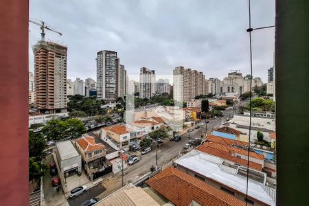 Apartamento para alugar com 119m², 3 quartos e sem vaga Apartamento para alugar com 119m², 3 quartos e sem vagaquarto 2