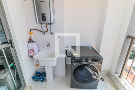 Apartamento à venda com 58m², 2 quartos e 1 vaga Apartamento à venda com 58m², 2 quartos e 1 vagaÁrea de Serviço