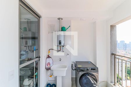 Apartamento à venda com 58m², 2 quartos e 1 vaga Apartamento à venda com 58m², 2 quartos e 1 vagaÁrea de Serviço