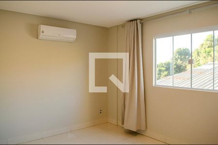 Casa de Condomínio para alugar com 3 quartos, 200m² em Jardim Novo Mundo, Goiânia