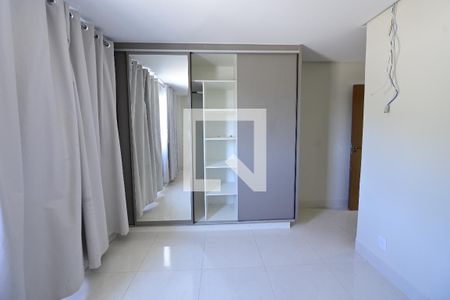 Casa de condomínio para alugar com 200m², 3 quartos e 2 vagas Casa de condomínio para alugar com 200m², 3 quartos e 2 vagasQuarto 3
