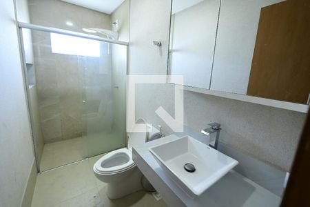 Casa de condomínio para alugar com 200m², 3 quartos e 2 vagas Casa de condomínio para alugar com 200m², 3 quartos e 2 vagasBanheiro