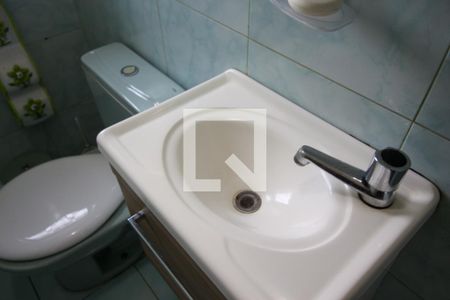 Casa à venda com 320m², 2 quartos e 4 vagasBanheiro 2