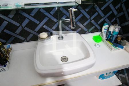 Casa à venda com 320m², 2 quartos e 4 vagasBanheiro