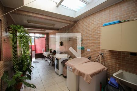 Casa à venda com 320m², 2 quartos e 4 vagasÁrea de Serviço