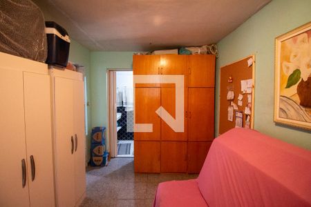 Casa à venda com 320m², 2 quartos e 4 vagasQuarto 2