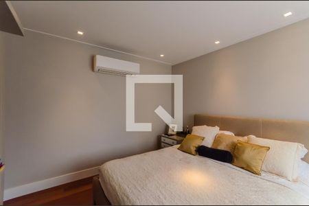 Apartamento à venda com 183m², 3 quartos e 4 vagas Apartamento à venda com 183m², 3 quartos e 4 vagasSuíte 1