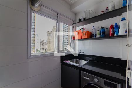 Apartamento à venda com 183m², 3 quartos e 4 vagas Apartamento à venda com 183m², 3 quartos e 4 vagasÁrea de Serviço