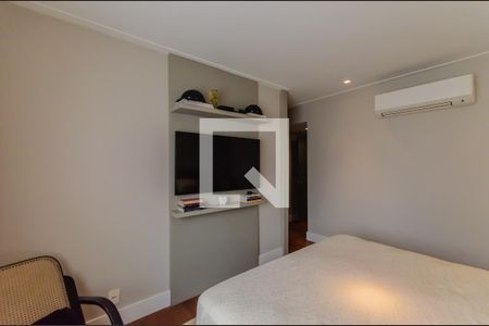 Apartamento à venda com 183m², 3 quartos e 4 vagas Apartamento à venda com 183m², 3 quartos e 4 vagasSuíte 1