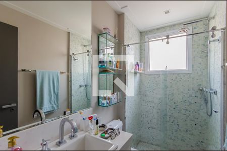 Apartamento à venda com 183m², 3 quartos e 4 vagas Apartamento à venda com 183m², 3 quartos e 4 vagasBanheiro da Suíte 2