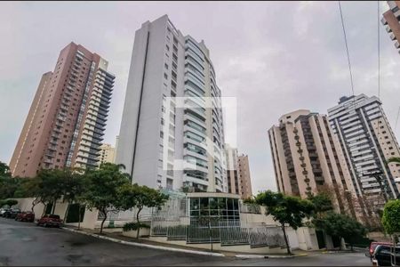 Apartamento à venda com 183m², 3 quartos e 4 vagas Apartamento à venda com 183m², 3 quartos e 4 vagasFachada