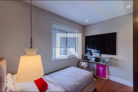 Apartamento à venda com 183m², 3 quartos e 4 vagas Apartamento à venda com 183m², 3 quartos e 4 vagasSuíte 2