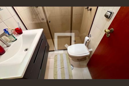 Apartamento à venda com 121m², 3 quartos e 1 vaga Apartamento à venda com 121m², 3 quartos e 1 vagaBanheiro da Suíte 3