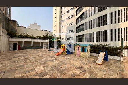 Apartamento à venda com 121m², 3 quartos e 1 vaga Apartamento à venda com 121m², 3 quartos e 1 vagaPlayground