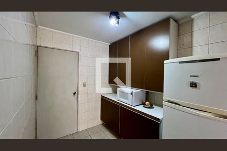 Apartamento à venda com 121m², 3 quartos e 1 vaga Apartamento à venda com 121m², 3 quartos e 1 vagaCozinha