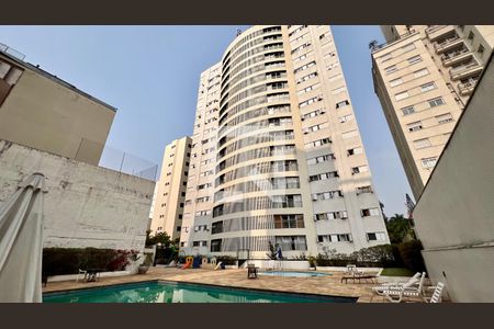 Apartamento à venda com 121m², 3 quartos e 1 vaga Apartamento à venda com 121m², 3 quartos e 1 vagaFachada