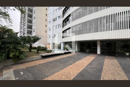 Apartamento à venda com 121m², 3 quartos e 1 vaga Apartamento à venda com 121m², 3 quartos e 1 vagaÁrea comum