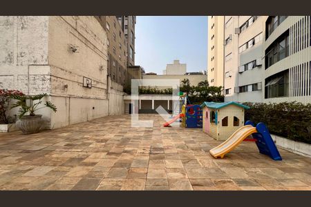 Apartamento à venda com 121m², 3 quartos e 1 vaga Apartamento à venda com 121m², 3 quartos e 1 vagaPlayground