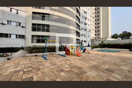 Apartamento à venda com 121m², 3 quartos e 1 vaga Apartamento à venda com 121m², 3 quartos e 1 vagaPlayground