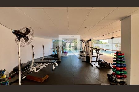 Apartamento à venda com 121m², 3 quartos e 1 vaga Apartamento à venda com 121m², 3 quartos e 1 vagaAcademia