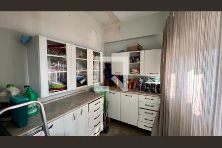 Apartamento à venda com 121m², 3 quartos e 1 vaga Apartamento à venda com 121m², 3 quartos e 1 vagaQuarto de Serviço