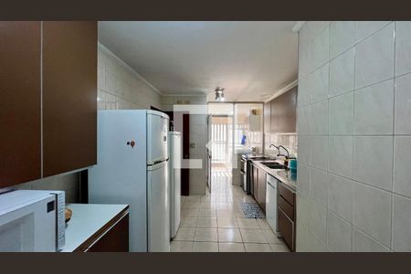 Apartamento à venda com 121m², 3 quartos e 1 vaga Apartamento à venda com 121m², 3 quartos e 1 vagaCozinha