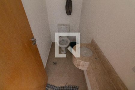 Casa à venda com 100m², 3 quartos e 2 vagasBanheiro/serviço