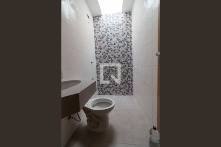 Casa à venda com 100m², 3 quartos e 2 vagasBanheiro