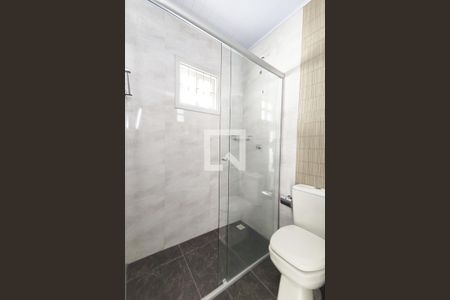 Casa para alugar com 87m², 3 quartos e 1 vaga Casa para alugar com 87m², 3 quartos e 1 vagaBanheiro da Suíte 2