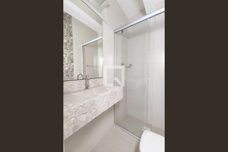 Casa para alugar com 87m², 3 quartos e 1 vaga Casa para alugar com 87m², 3 quartos e 1 vagaBanheiro