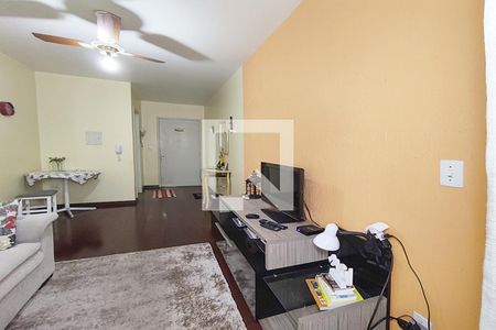 Sala de apartamento para alugar com 1 quarto, 53m² em Centro, São Leopoldo