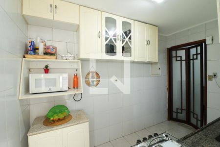 Apartamento à venda com 64m², 2 quartos e 1 vagaCozinha e Área de Serviço