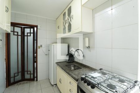 Apartamento à venda com 64m², 2 quartos e 1 vagaCozinha e Área de Serviço
