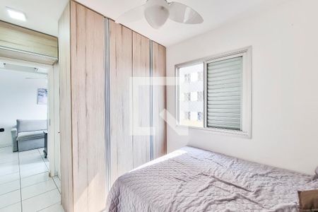 Quarto 2 de apartamento para alugar com 2 quartos, 43m² em Jardim Satélite, São José dos Campos