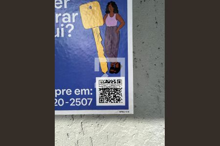 Casa à venda com 300m², 5 quartos e 3 vagas Casa à venda com 300m², 5 quartos e 3 vagasPlaca instalada