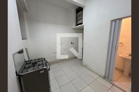 Casa à venda com 300m², 5 quartos e 3 vagas Casa à venda com 300m², 5 quartos e 3 vagasQuarto 5