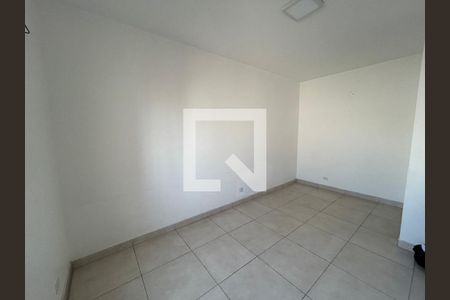 Casa à venda com 300m², 5 quartos e 3 vagas Casa à venda com 300m², 5 quartos e 3 vagasQuarto