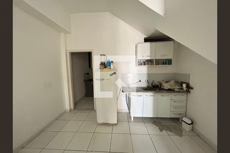 Casa à venda com 300m², 5 quartos e 3 vagas Casa à venda com 300m², 5 quartos e 3 vagasCozinha