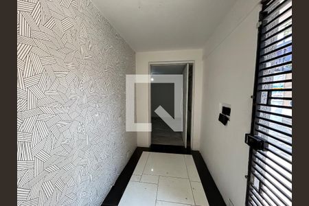 Casa à venda com 300m², 5 quartos e 3 vagas Casa à venda com 300m², 5 quartos e 3 vagasEntrada sala