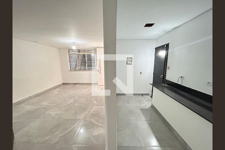 Casa à venda com 300m², 5 quartos e 3 vagas Casa à venda com 300m², 5 quartos e 3 vagasSala